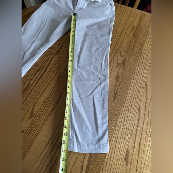 The Slim City Khakis by Gap Size 2R Crop Pants Coupe Urbaine Etroite Lilac NWT - Picture 10 of 16